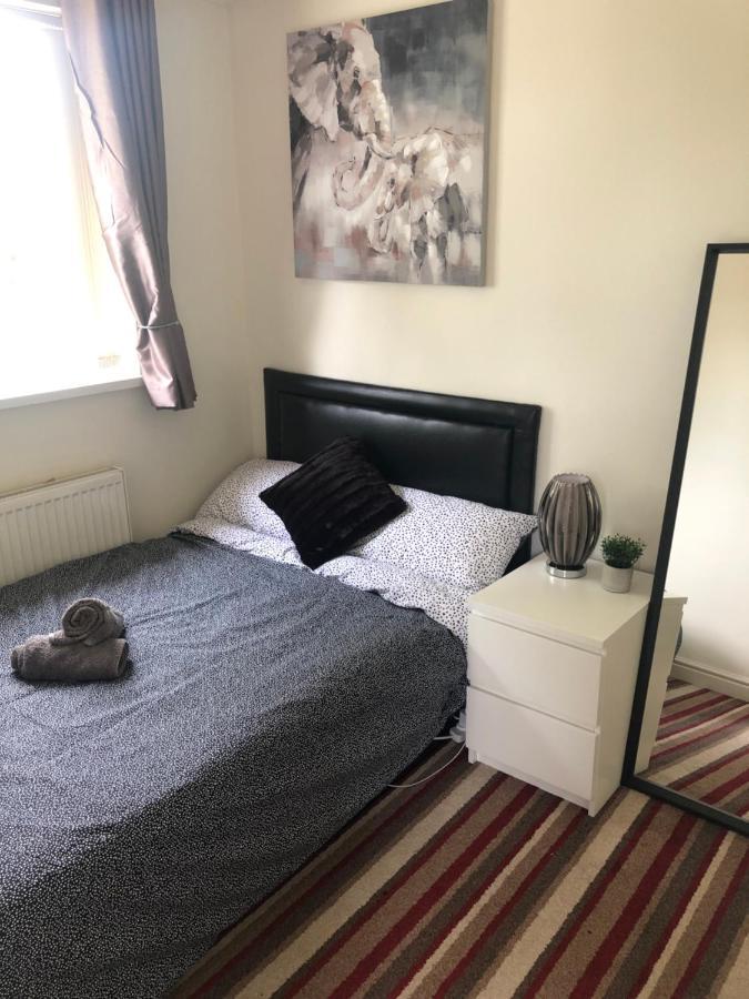 Cozy Small Double Room In Quiet Cul-De-Sac นอตติงแฮม ภายนอก รูปภาพ