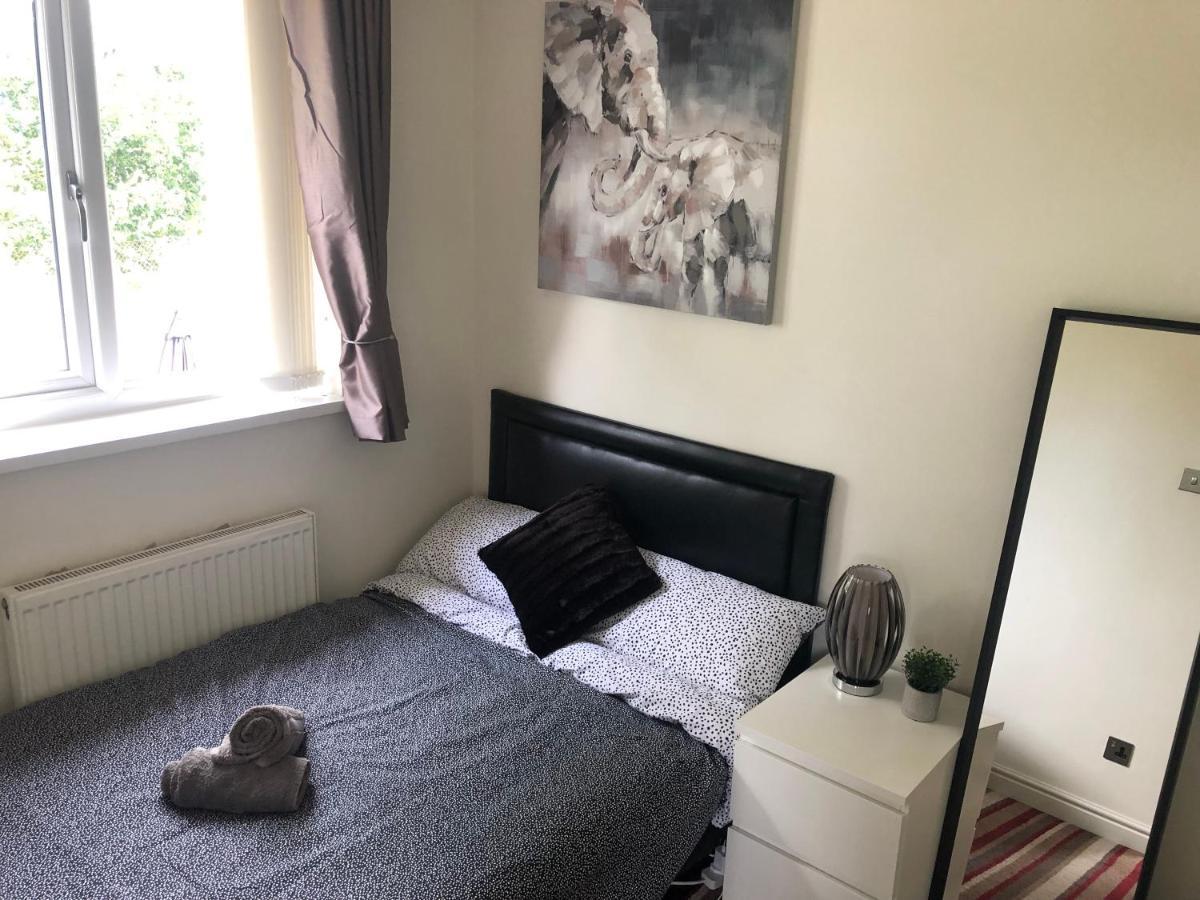 Cozy Small Double Room In Quiet Cul-De-Sac นอตติงแฮม ภายนอก รูปภาพ